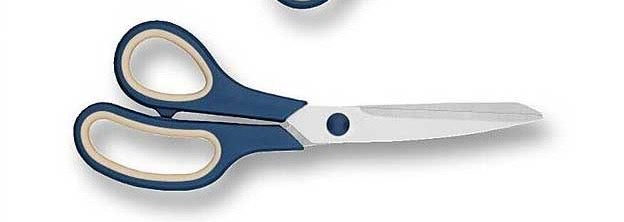 Leitz Titanium scissors featuring ergonomic handles