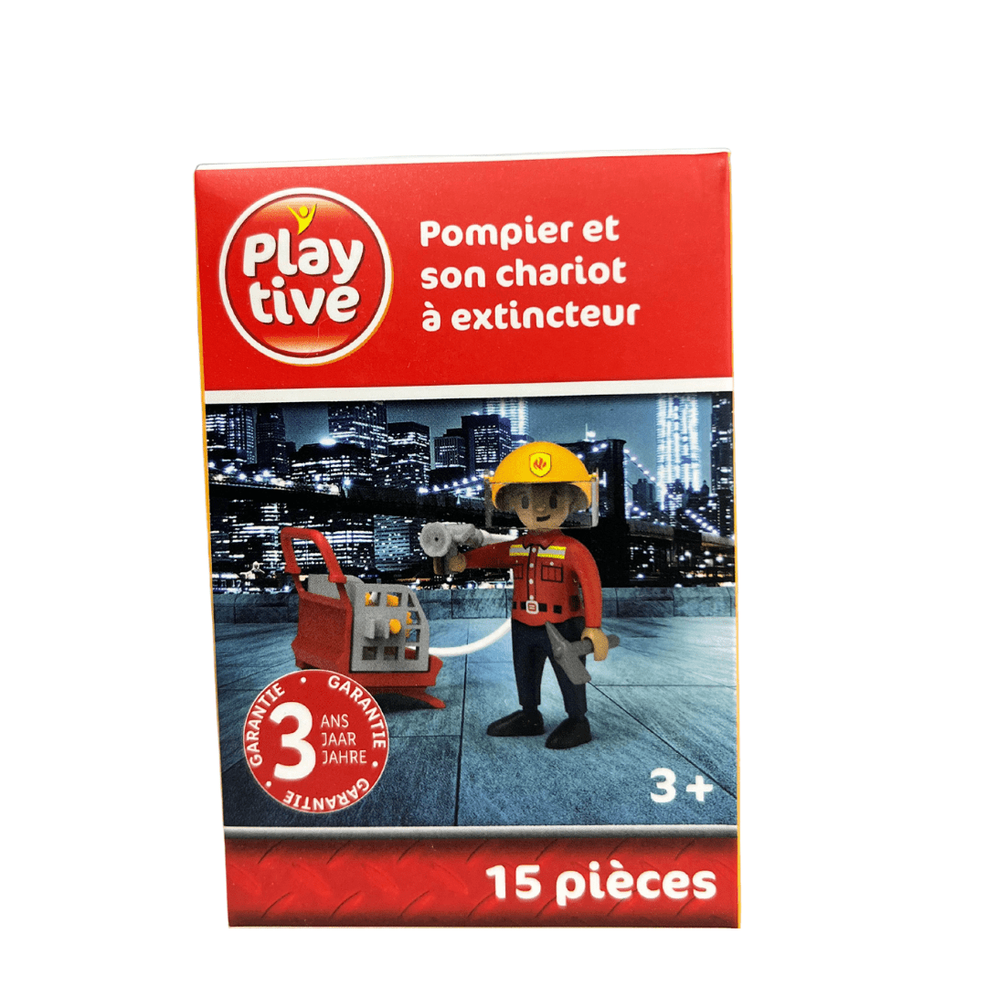 The item shown is the Playtive Firefighter with Water Trolley (Feuerwehrmann mit Löschwagen)